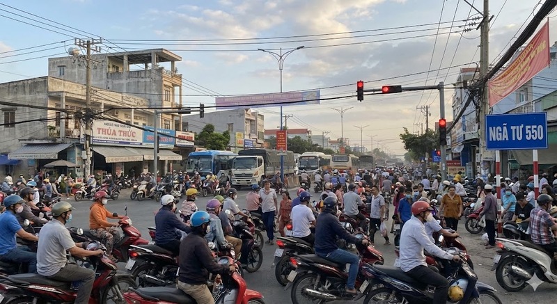 người lao dộng nhập cư tại bình dương